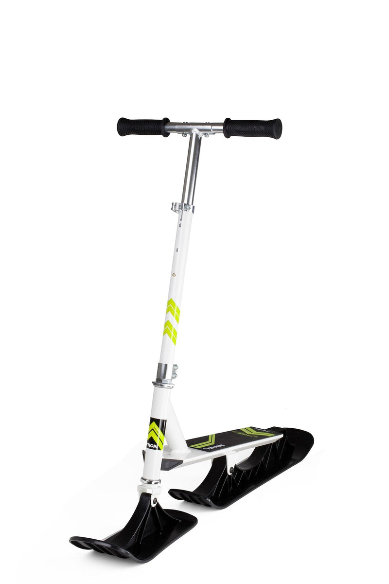 Snow Kick Free Kids' Winter Snow Ski Scooter with Height Adjustable Handle, Ages 7+ D6Y7