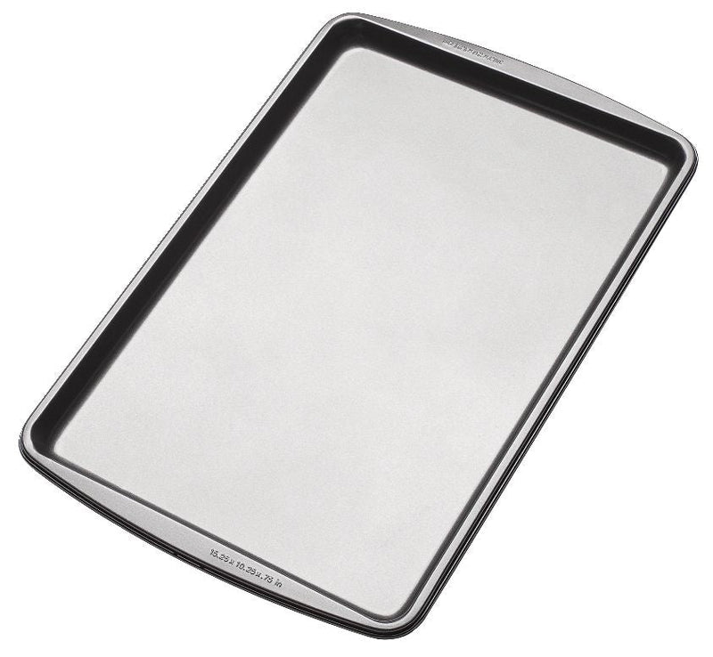 Essentials Non-Stick Baking Sheet, 10 x 15-in A9Q8